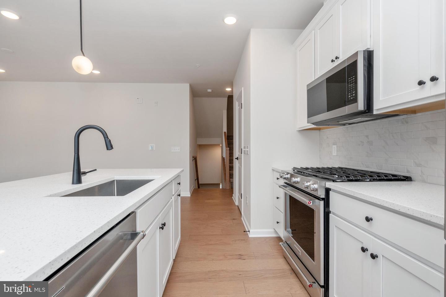 1210 Parker Blvd Property Photo 15