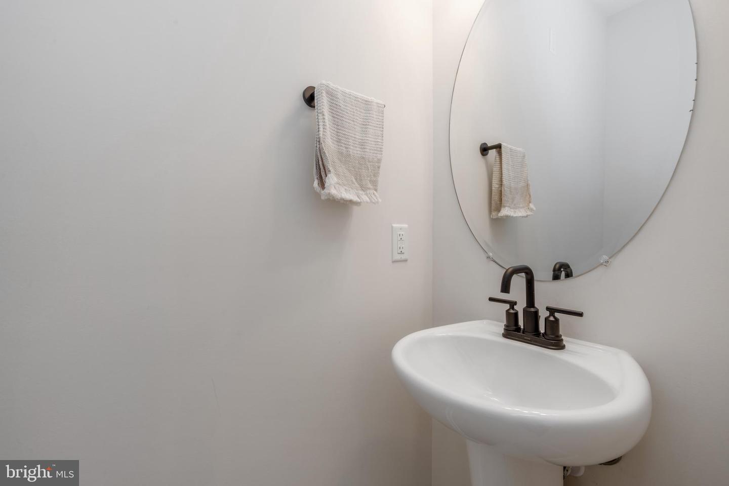 1210 Parker Blvd Property Photo 17