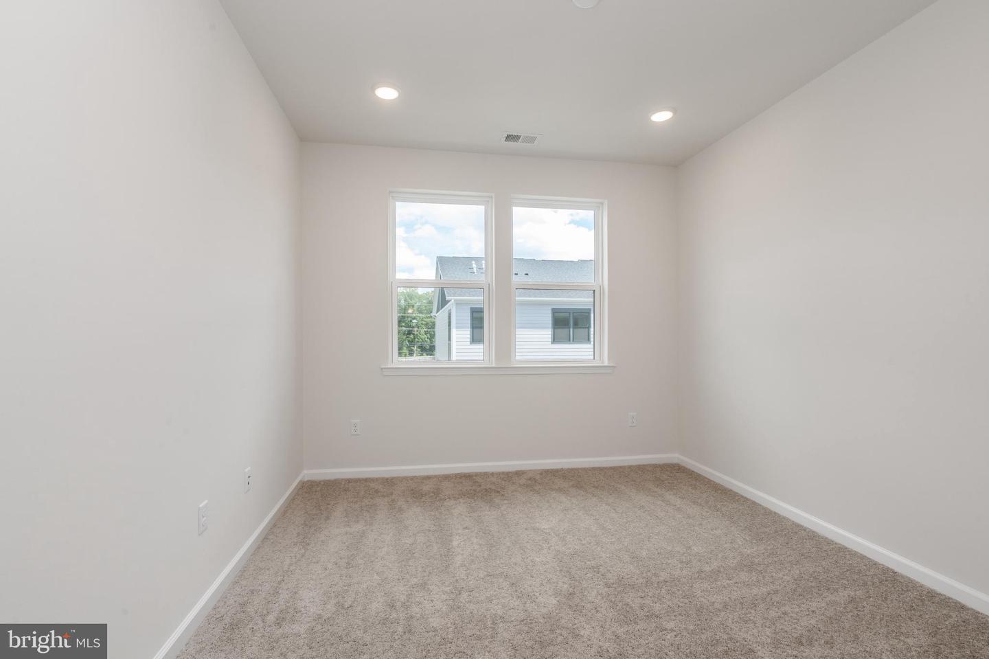 1210 Parker Blvd Property Photo 23
