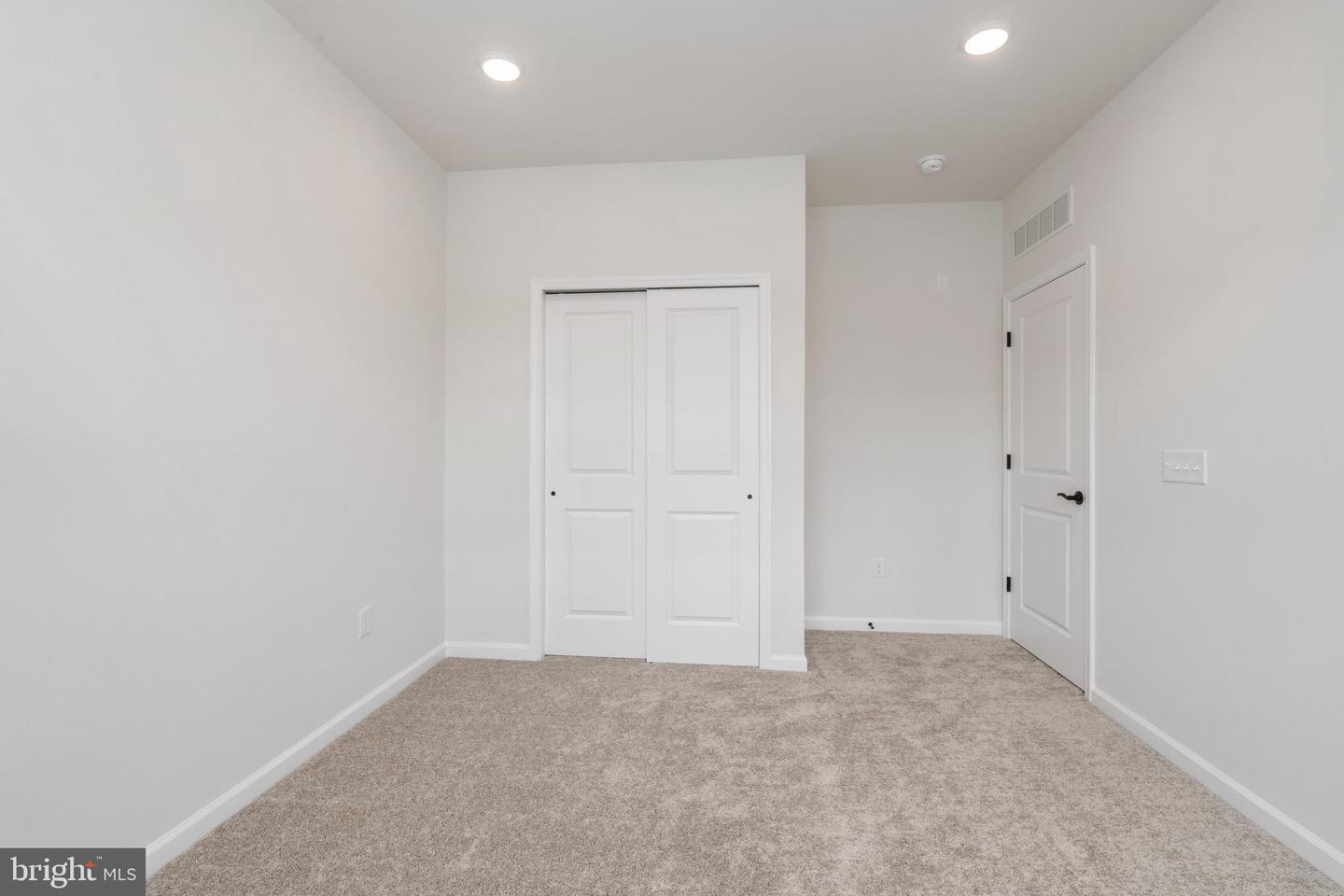 1210 Parker Blvd Property Photo 24