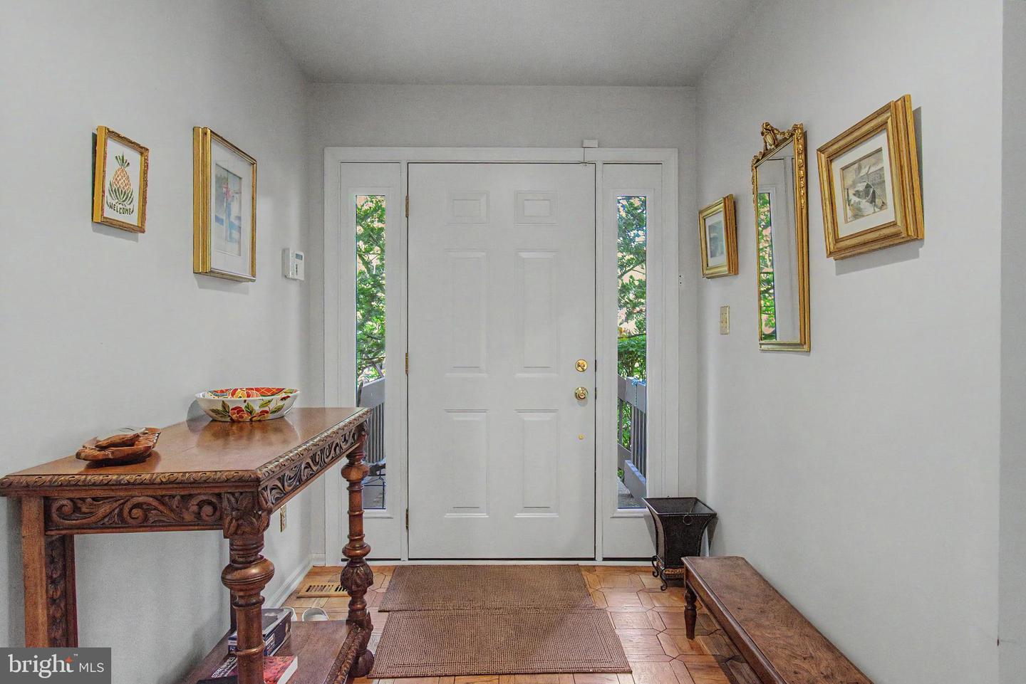 1 Exeter Ct Property Photo 3