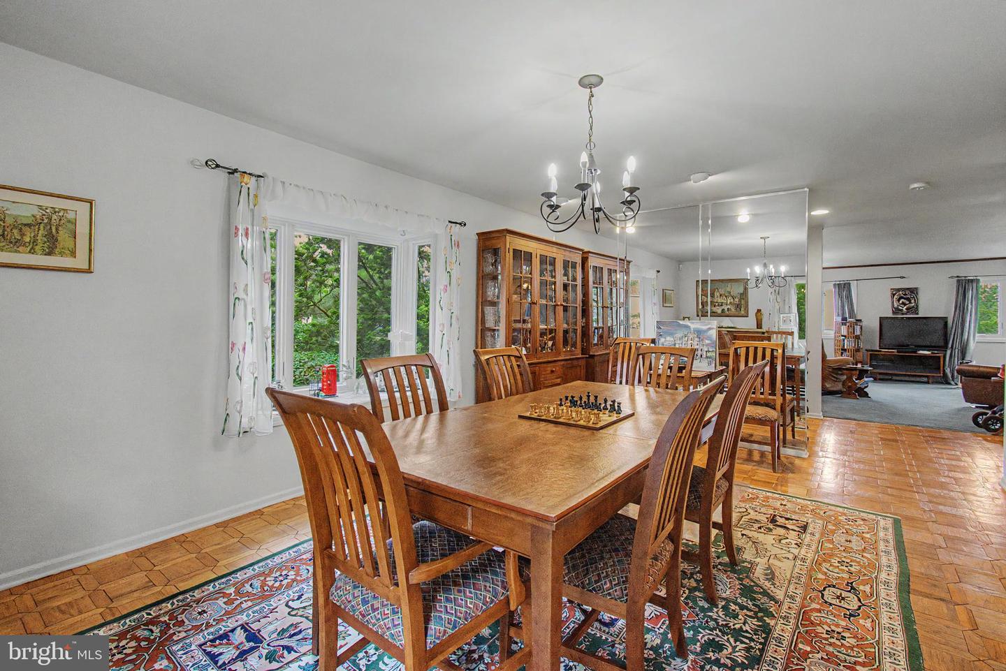 1 Exeter Ct Property Photo 5