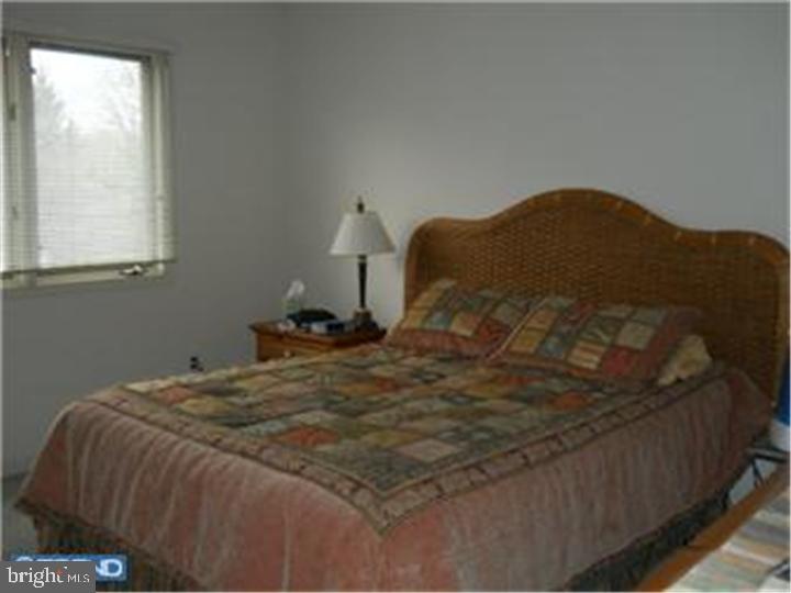 9 Lexington Ct Property Photo 7