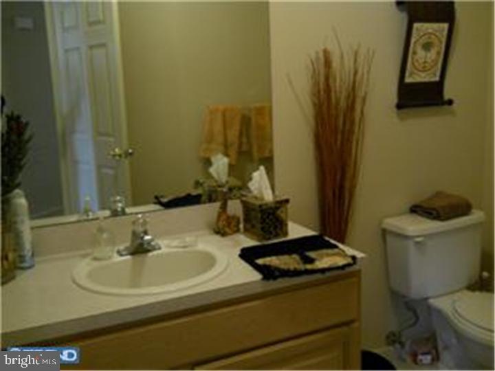 9 Lexington Ct Property Photo 8