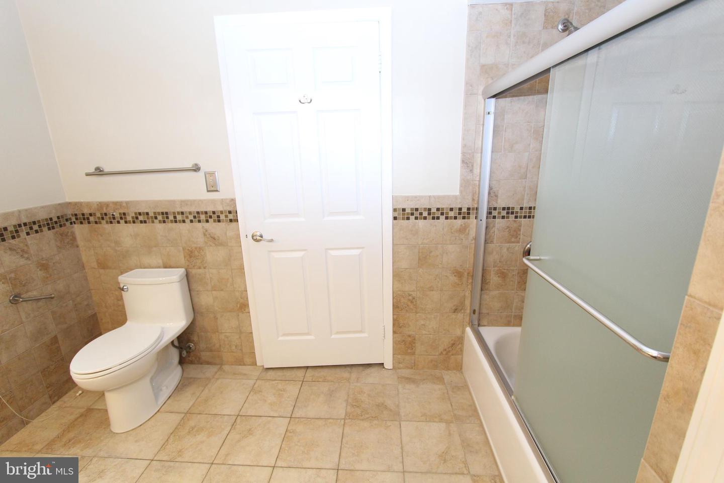 110 Biscayne Ct #8 Property Photo 19