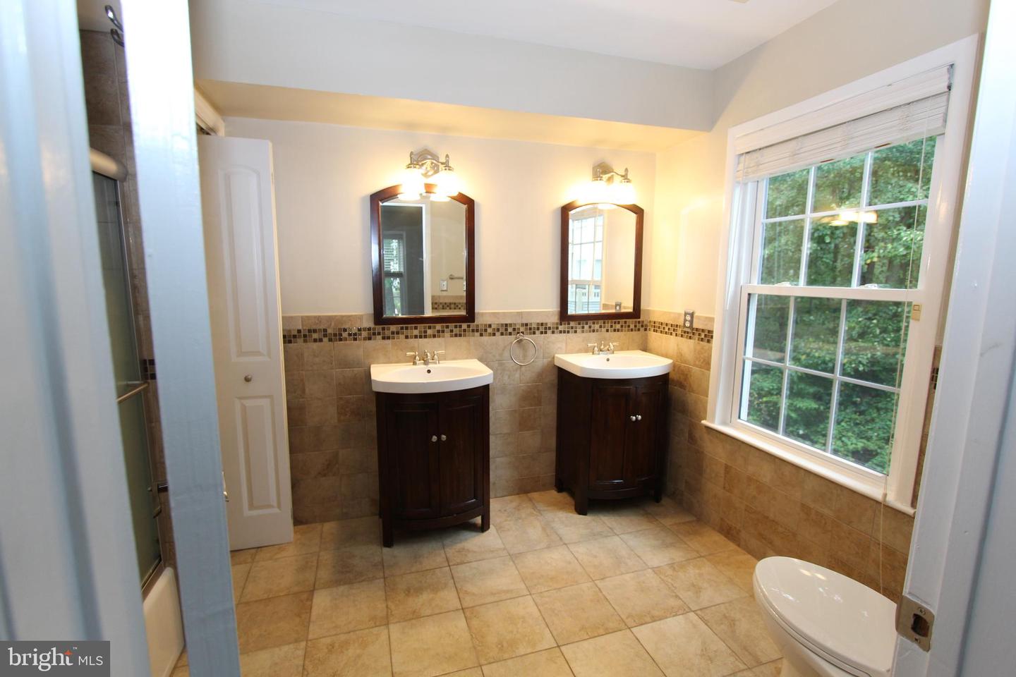 110 Biscayne Ct #8 Property Photo 20