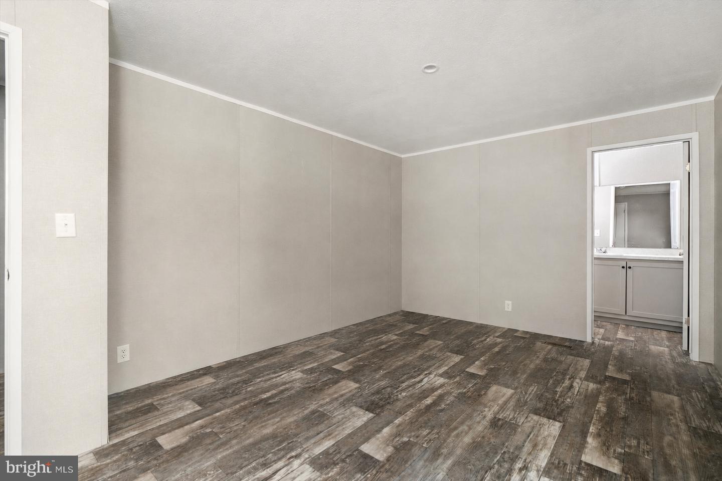 414 Walnut St Property Photo 14