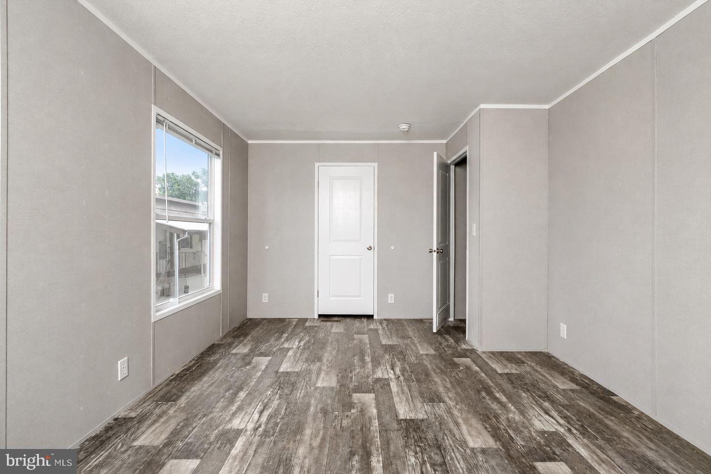 414 Walnut St Property Photo 15