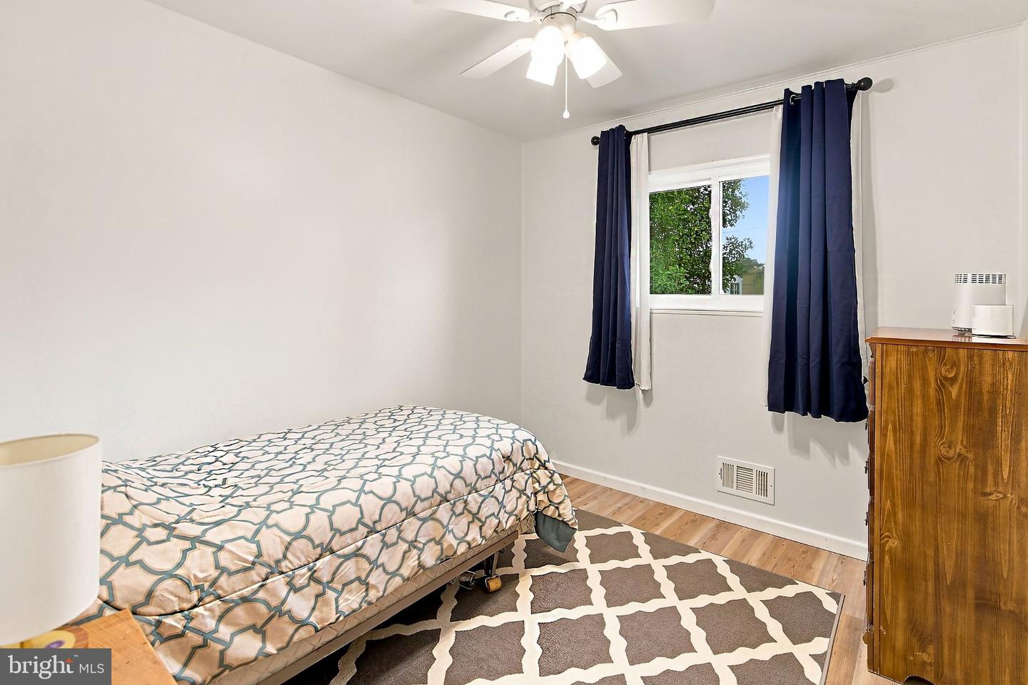 13 Gary Dr Property Photo 10
