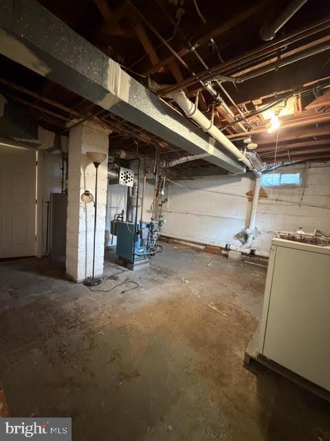 433 Randall Ave Property Photo 31