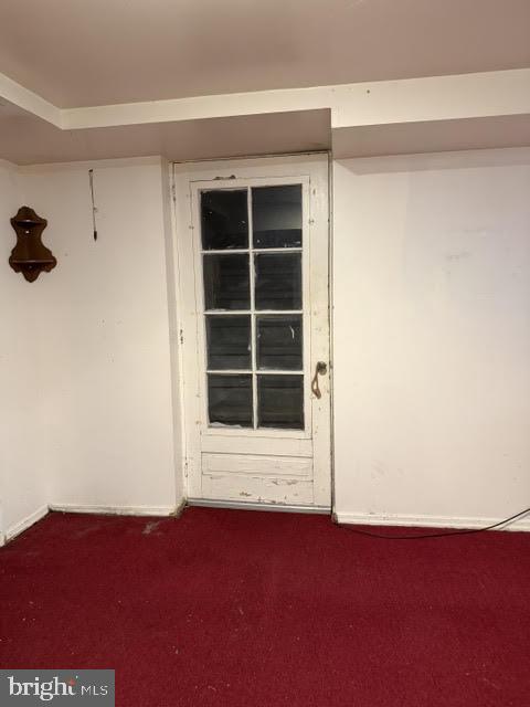 433 Randall Ave Property Photo 39