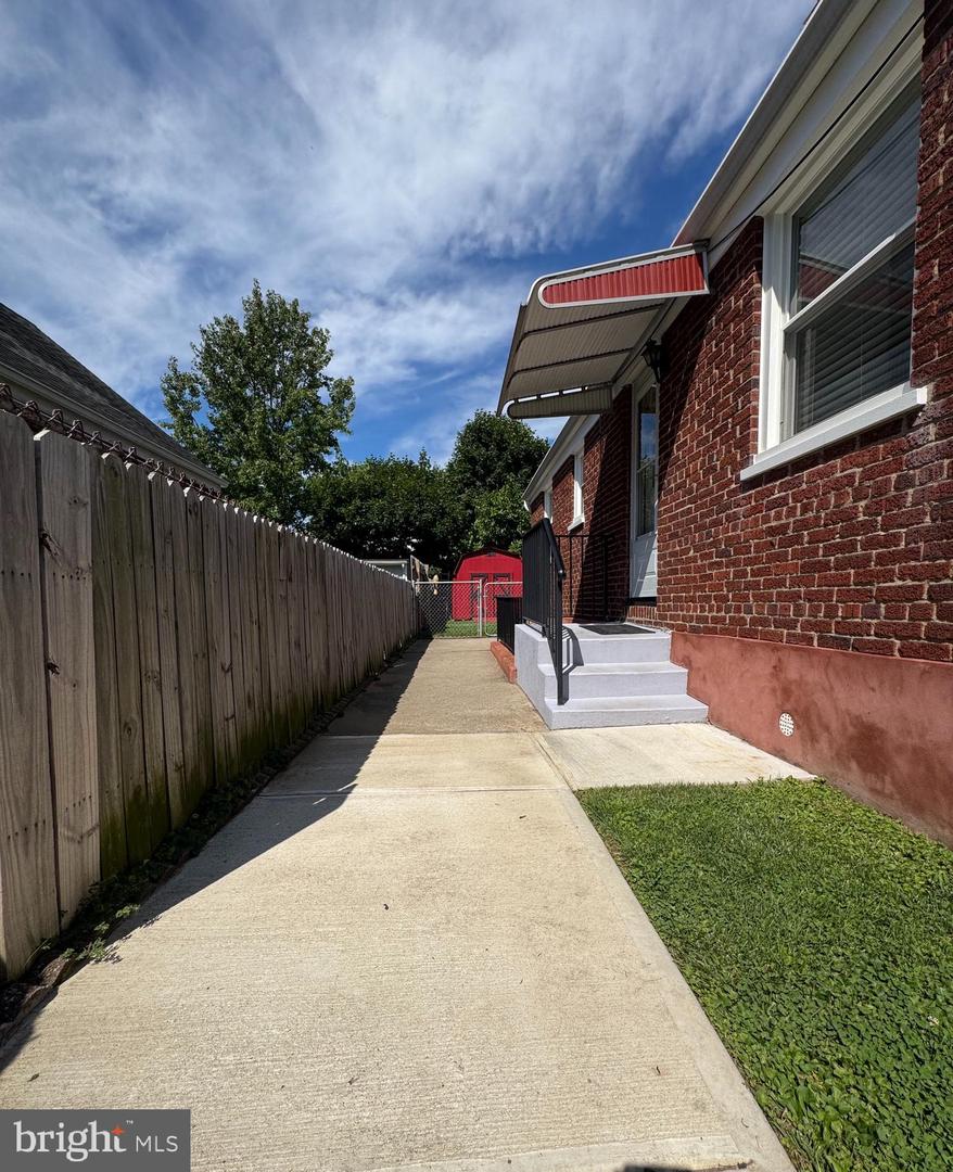 45 Andrew St Property Photo 5
