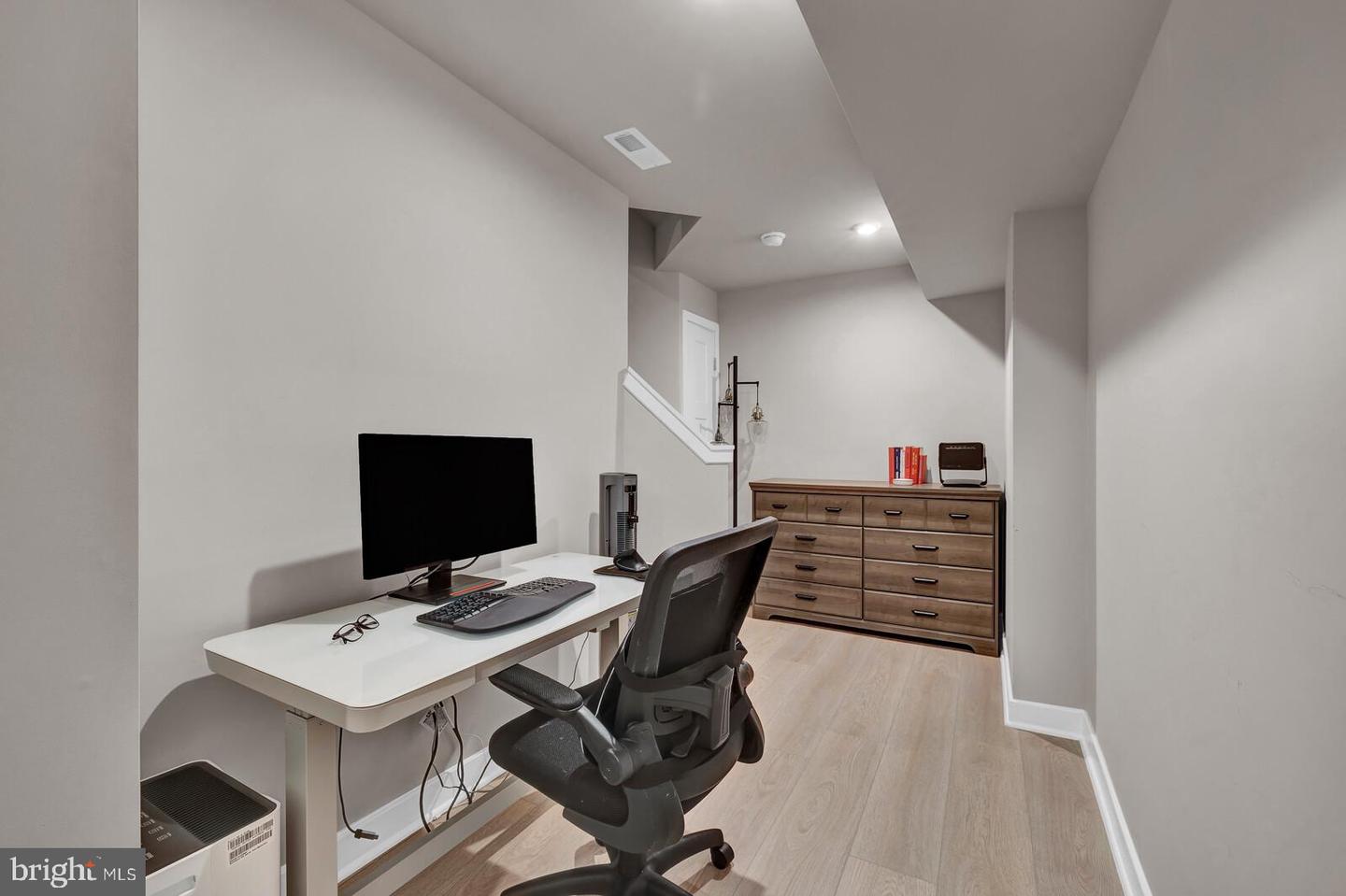 14 Pratt Lane Property Photo 21