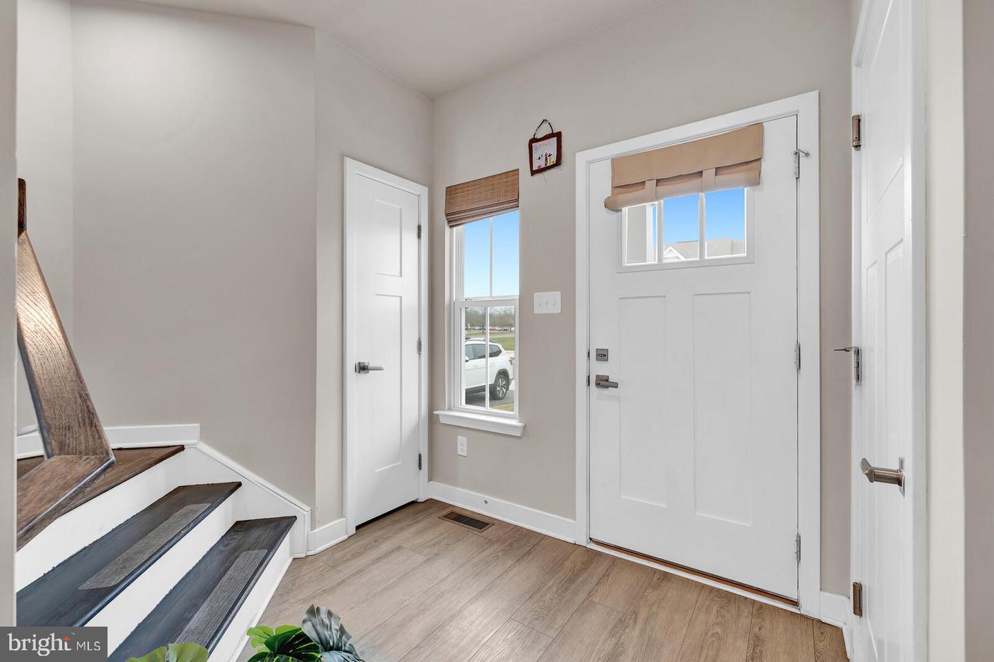 14 Pratt Lane Property Photo 27