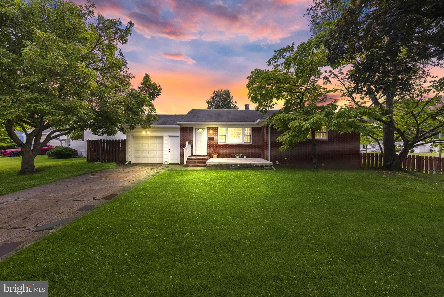 71 Hardwick Dr Property Photo 1