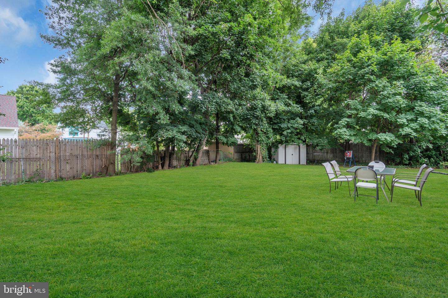 254 California Ave Property Photo 34