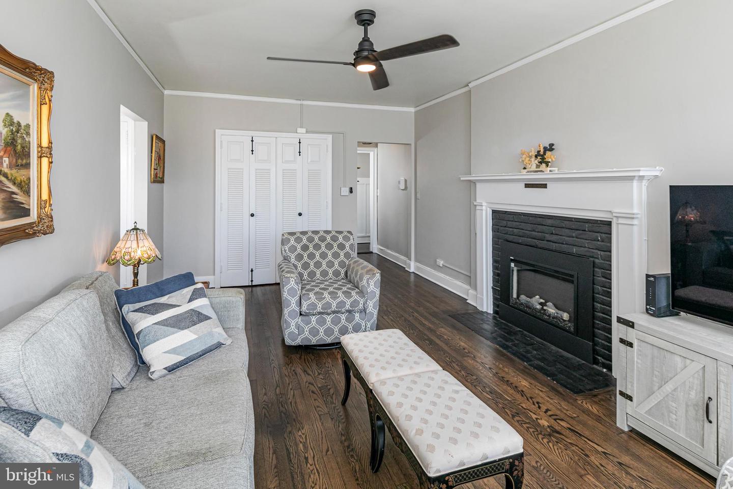 44 Nassau St #i & #j Property Photo 5