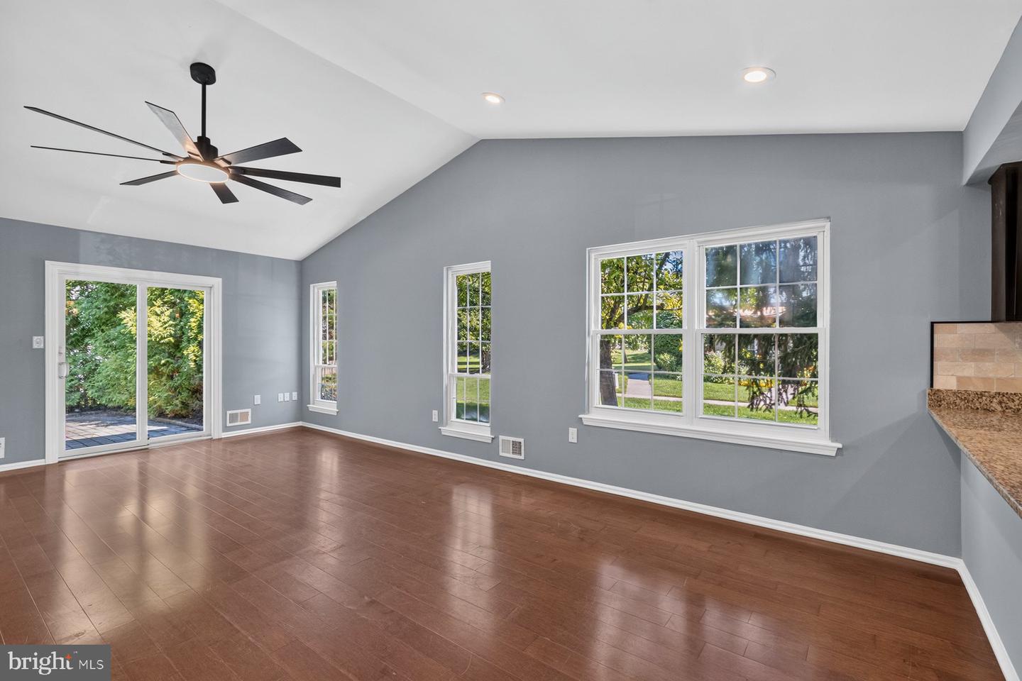 58 Beacon Property Photo 22