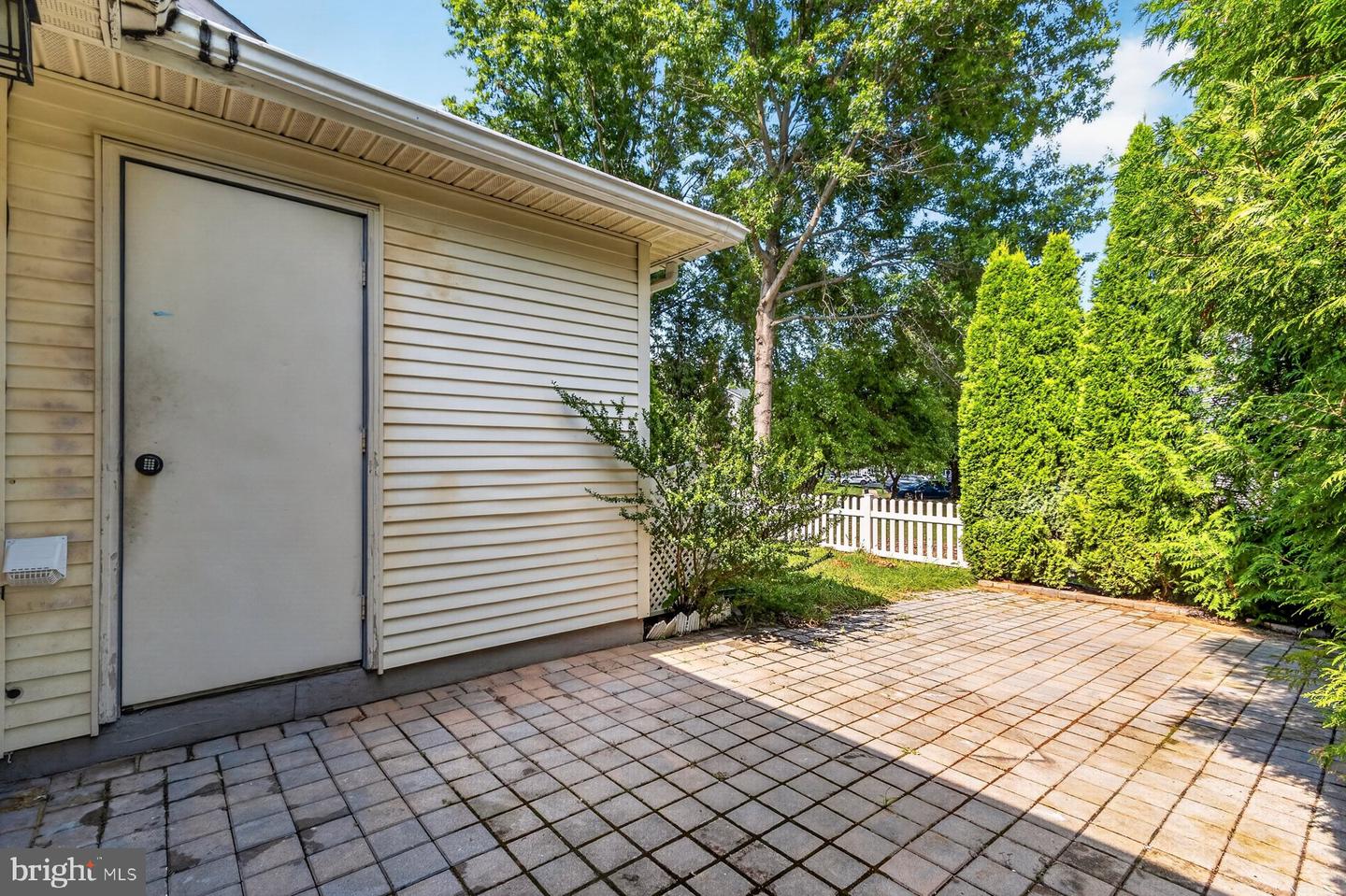 58 Beacon Property Photo 25