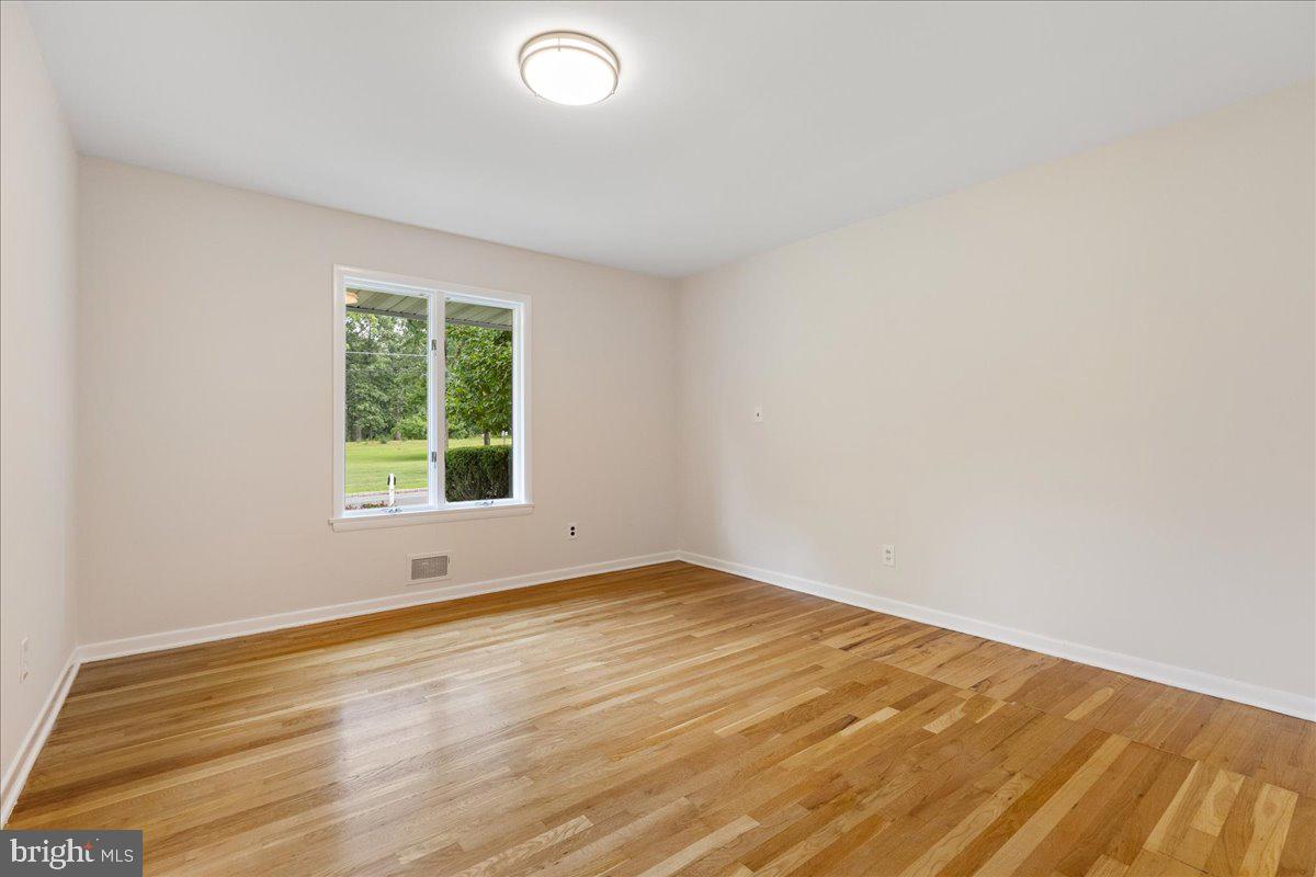 562 Prospect Ave Property Photo 12