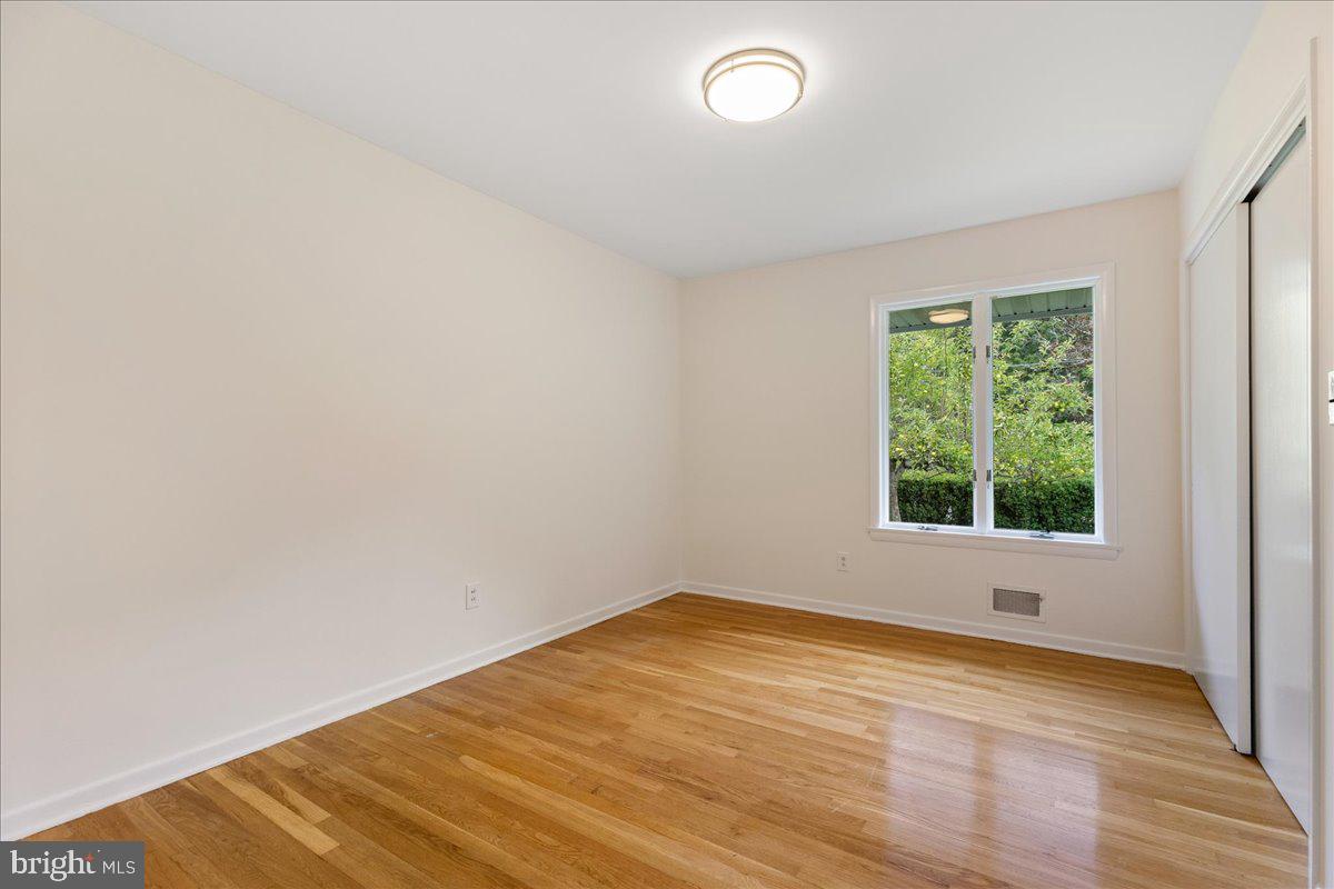 562 Prospect Ave Property Photo 13