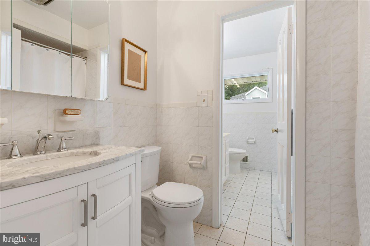 562 Prospect Ave Property Photo 14