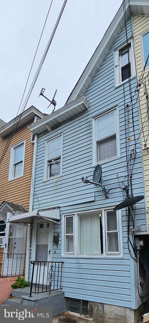 314 Hewitt St Property Photo 1