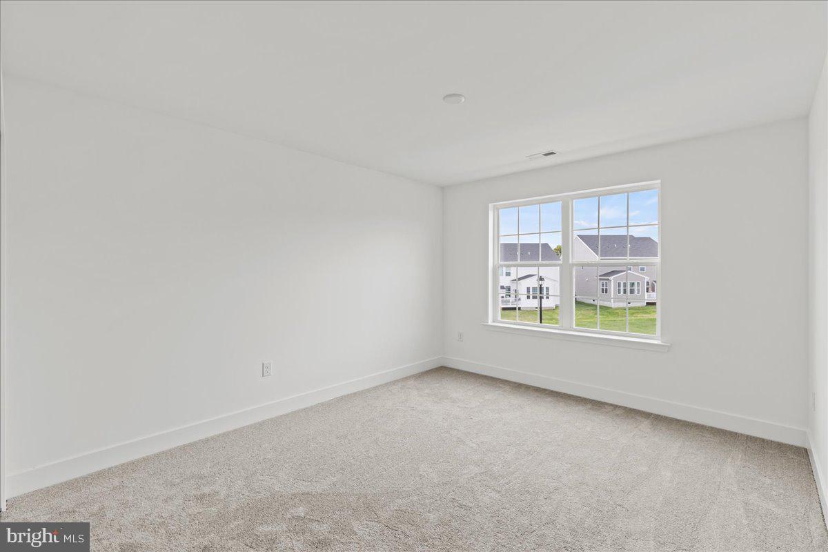 21 William Boyer Dr Property Photo 18