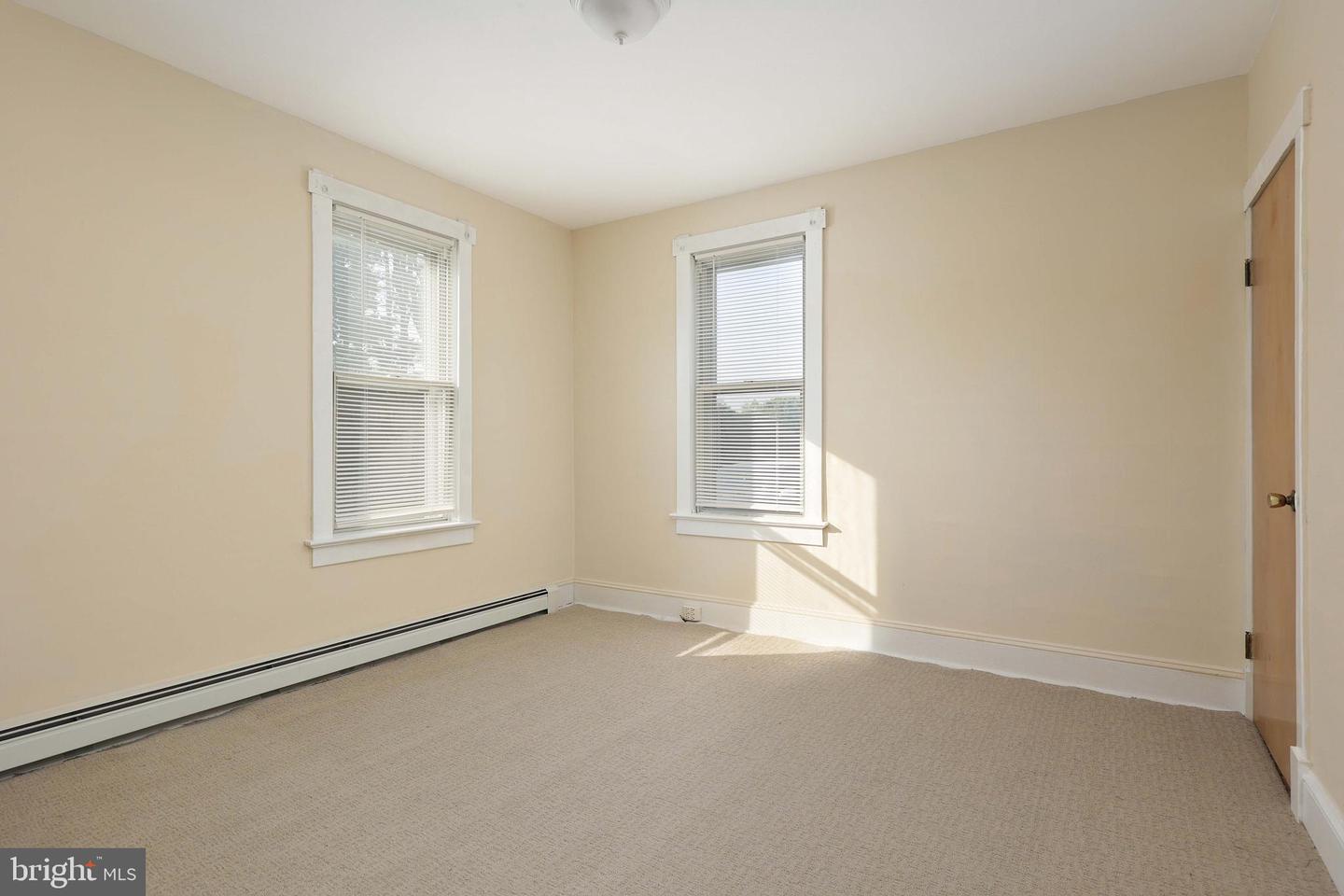 730 Pilgrim Ave Property Photo 29