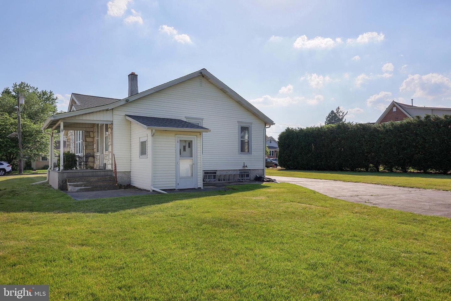 730 Pilgrim Ave Property Photo 32