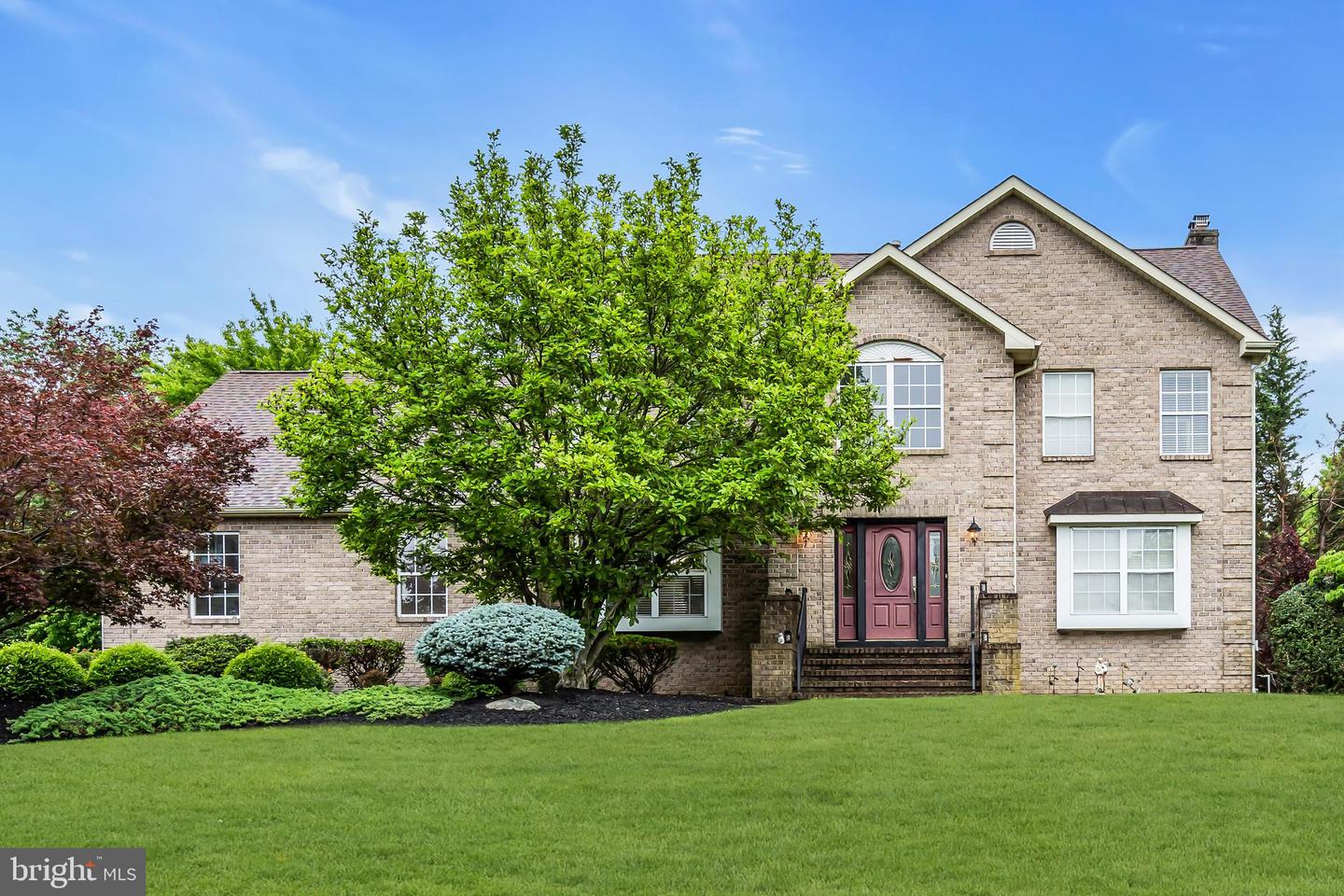 2 Tanager Ln Property Photo 1