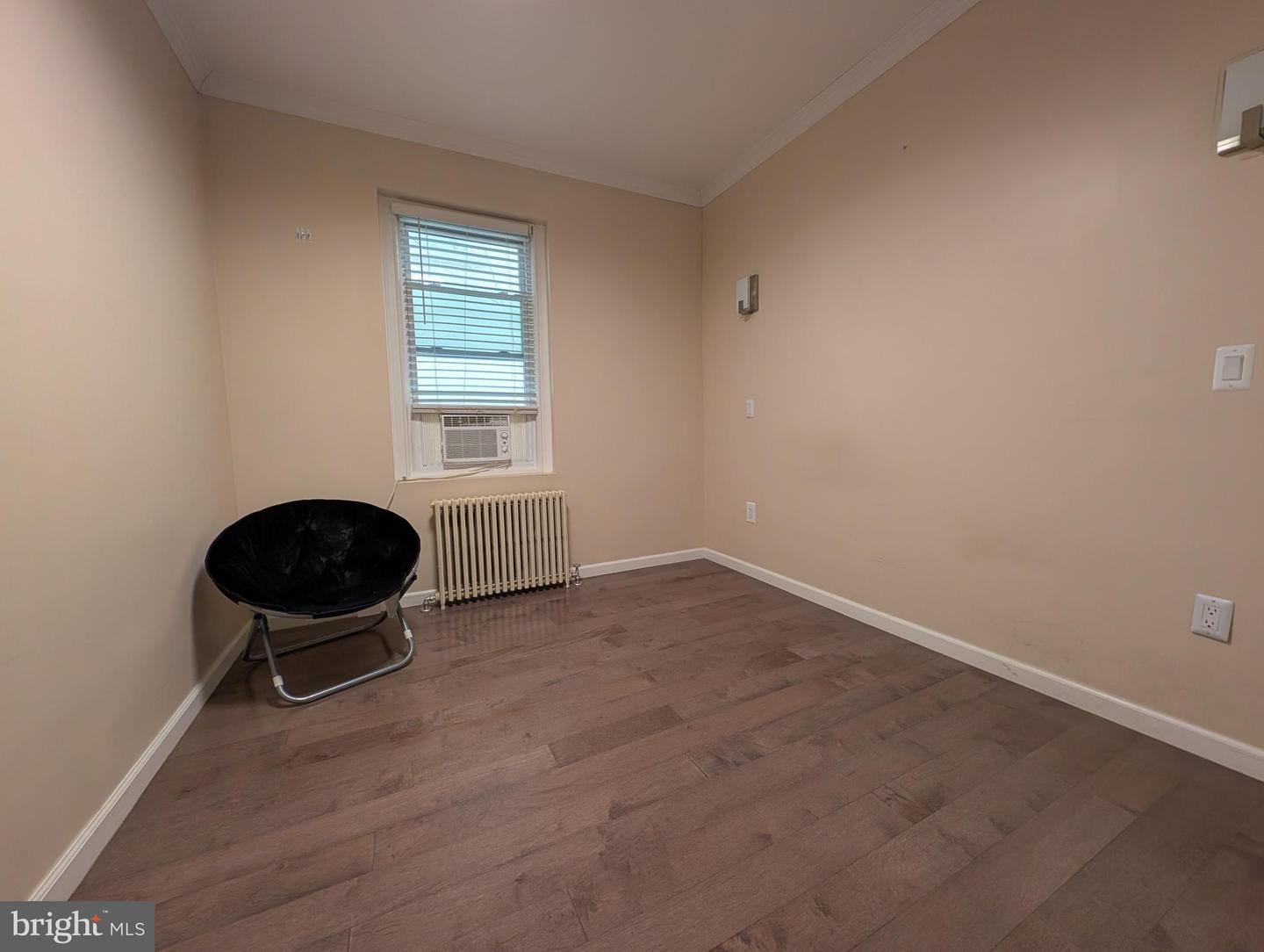 14 Spring St #2nd Floor Property Photo 10
