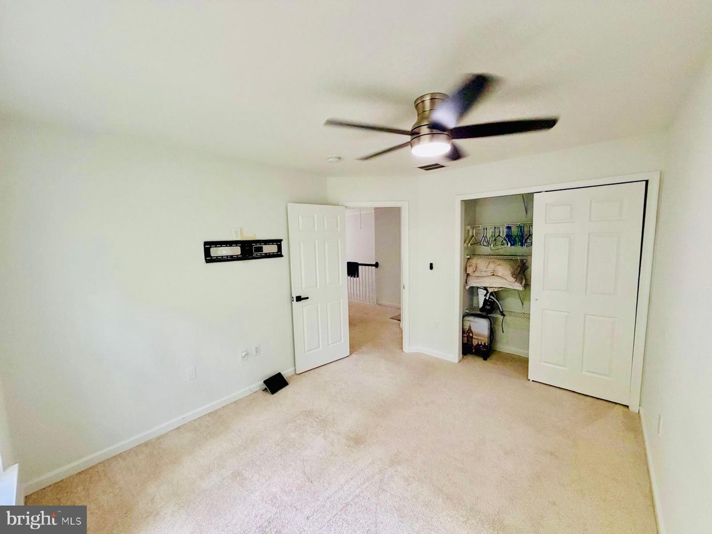 33 Brownstone Rd Property Photo 19