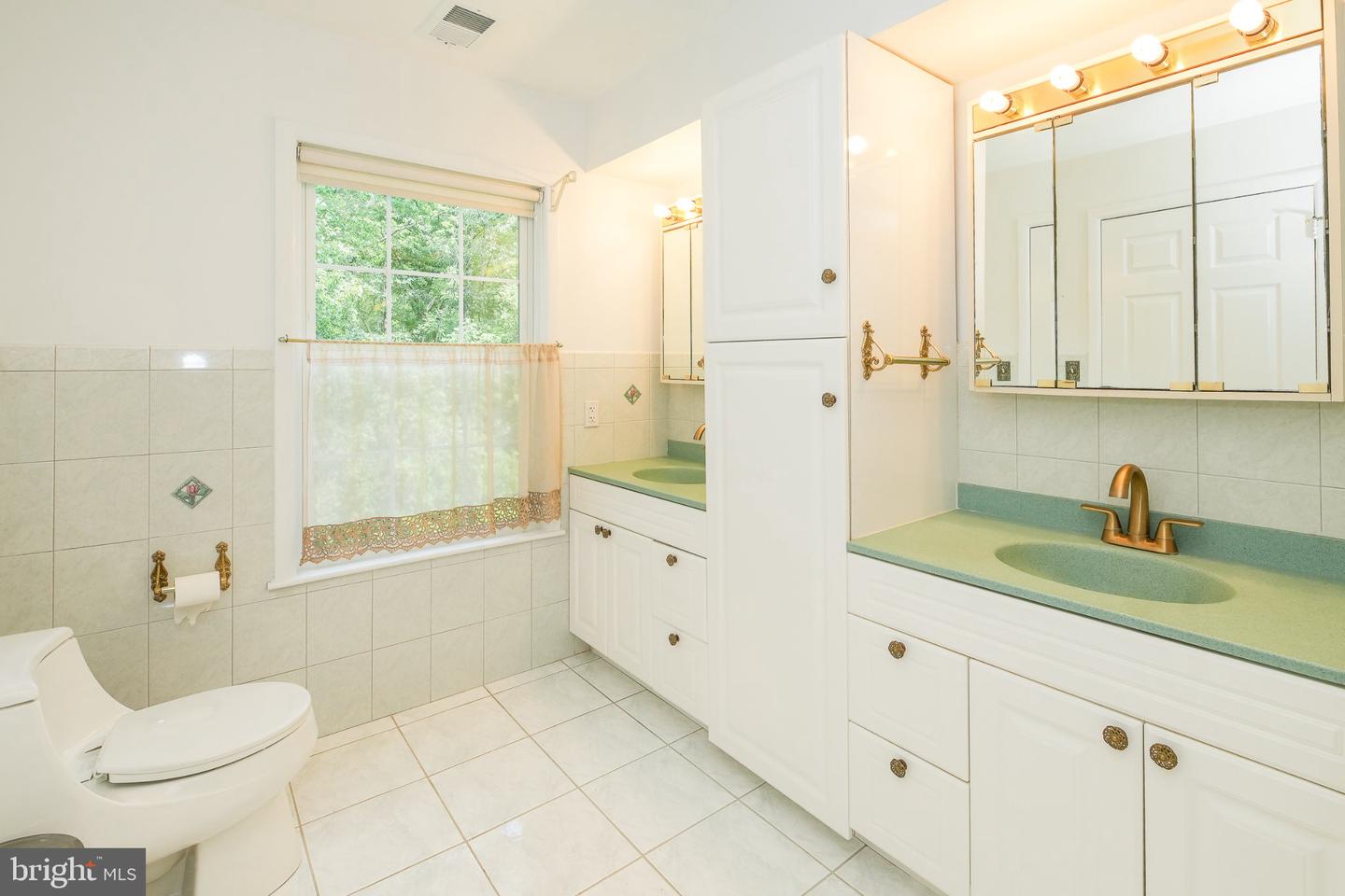 113 Cascade Ct #11 Property Photo 9