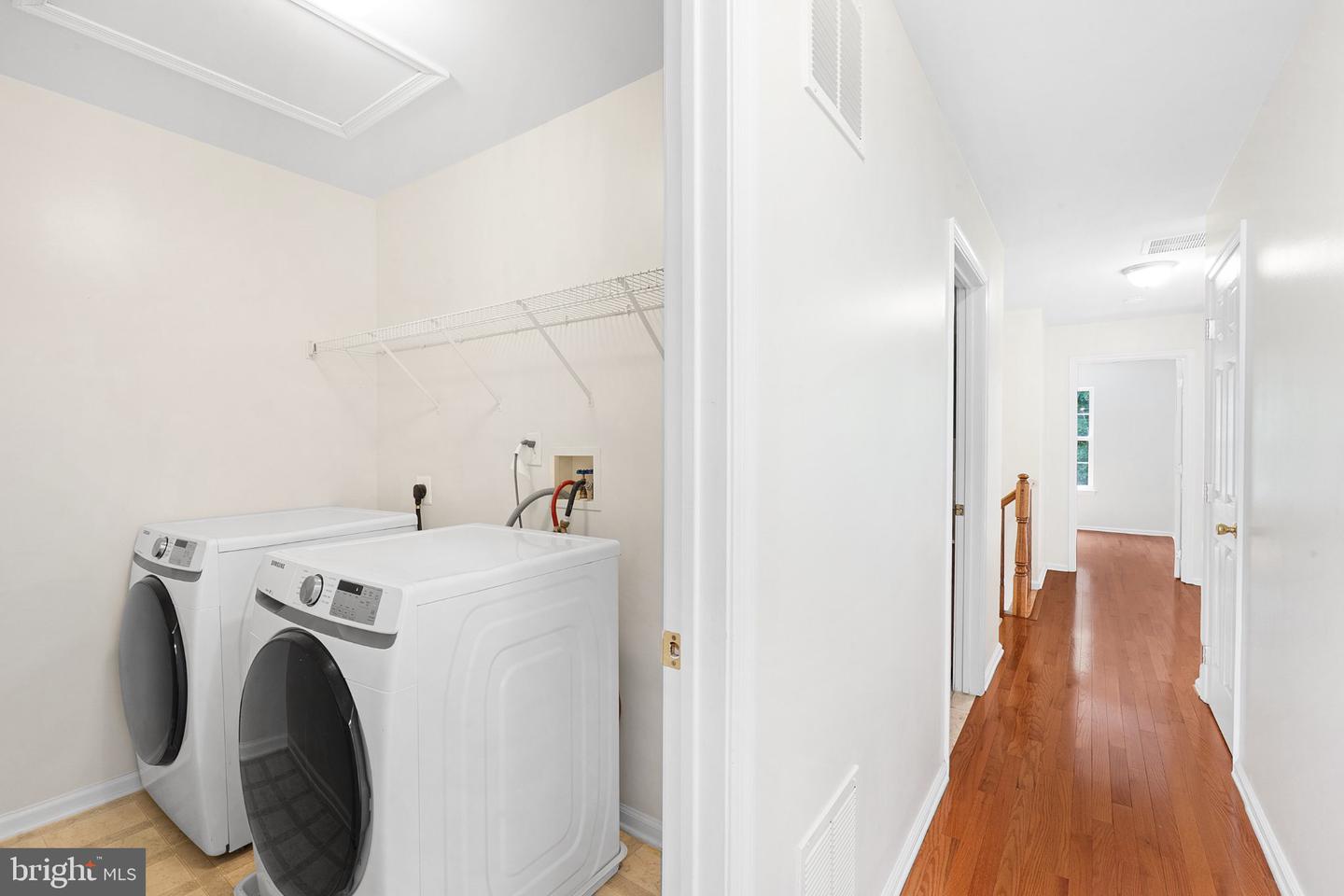 99 Warwick Rd Property Photo 24