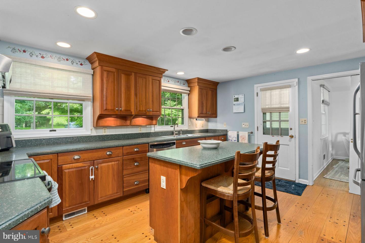 42 Harbourton Woodsville Property Photo 17