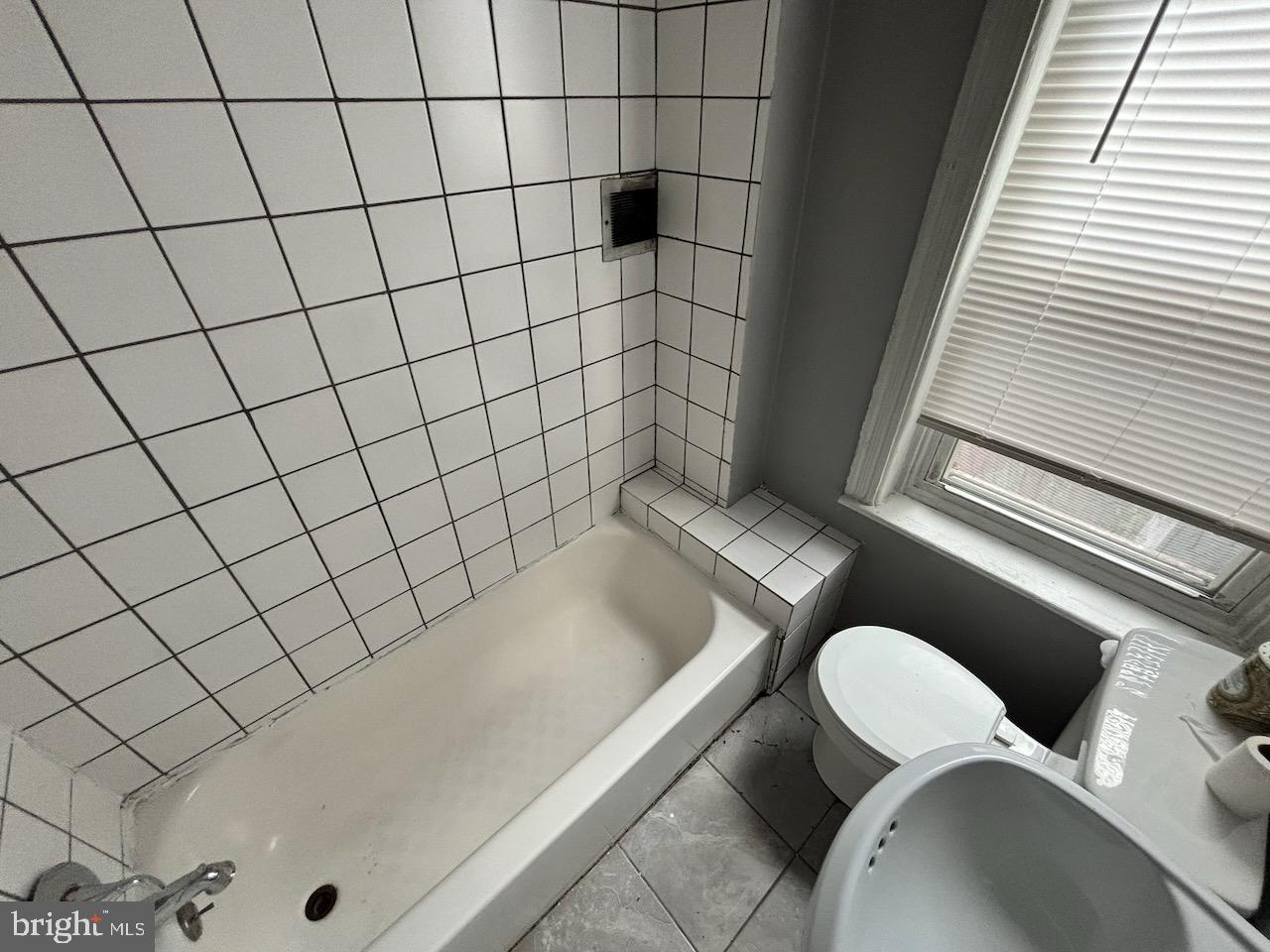 24 Klag Property Photo 11