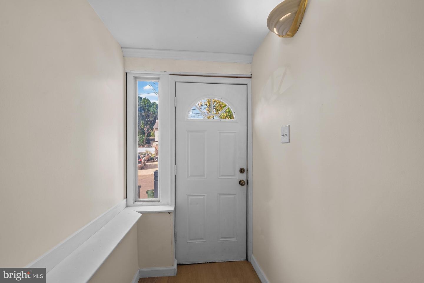 229 Parkinson Property Photo 22