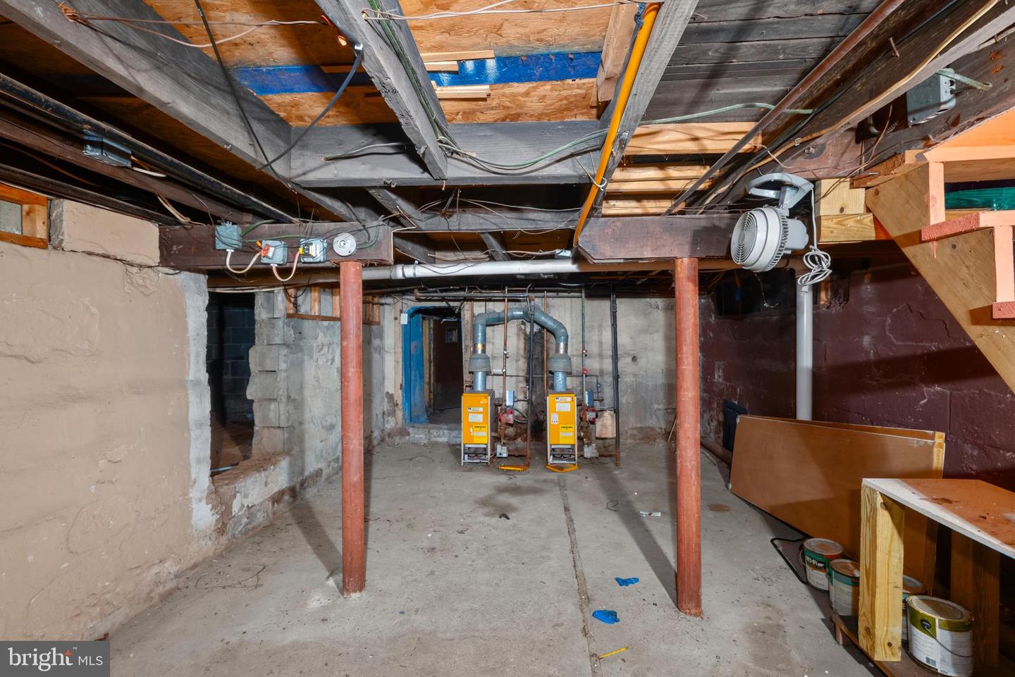 229 Parkinson Property Photo 37