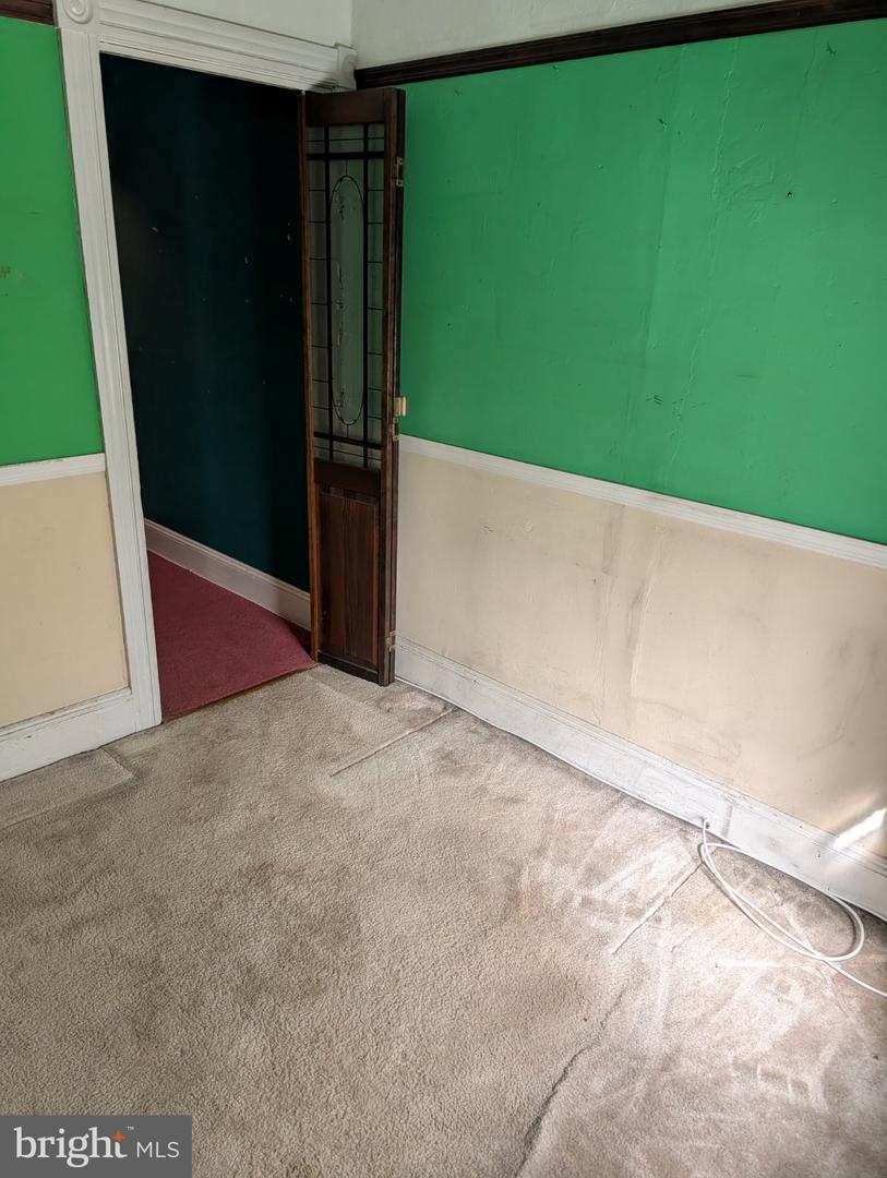 8 Jersey St Property Photo 21