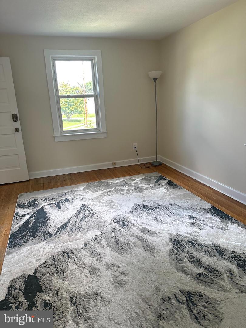 526 Pingree Ave #2nd Flr Property Photo 4