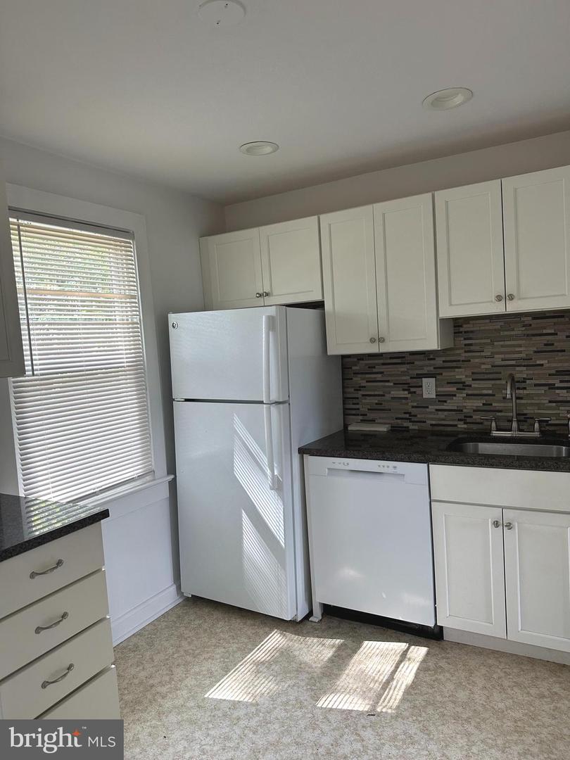 526 Pingree Ave #2nd Flr Property Photo 5