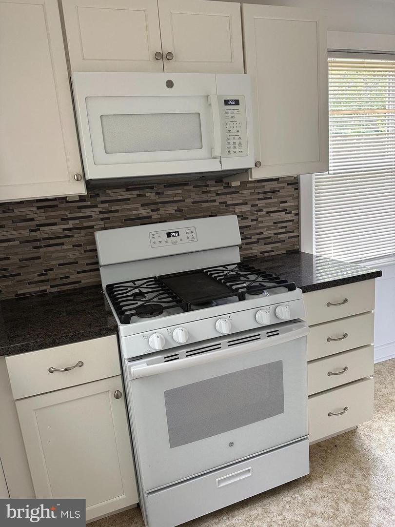 526 Pingree Ave #2nd Flr Property Photo 7