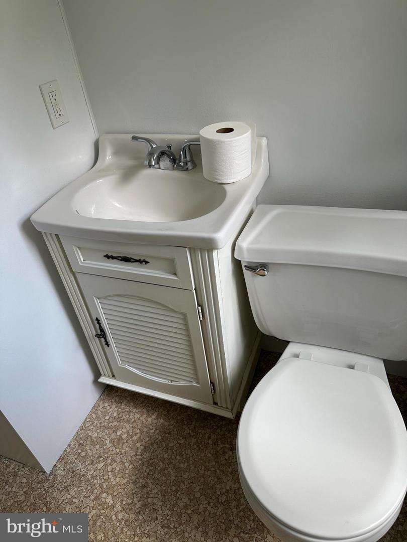 526 Pingree Ave #2nd Flr Property Photo 13