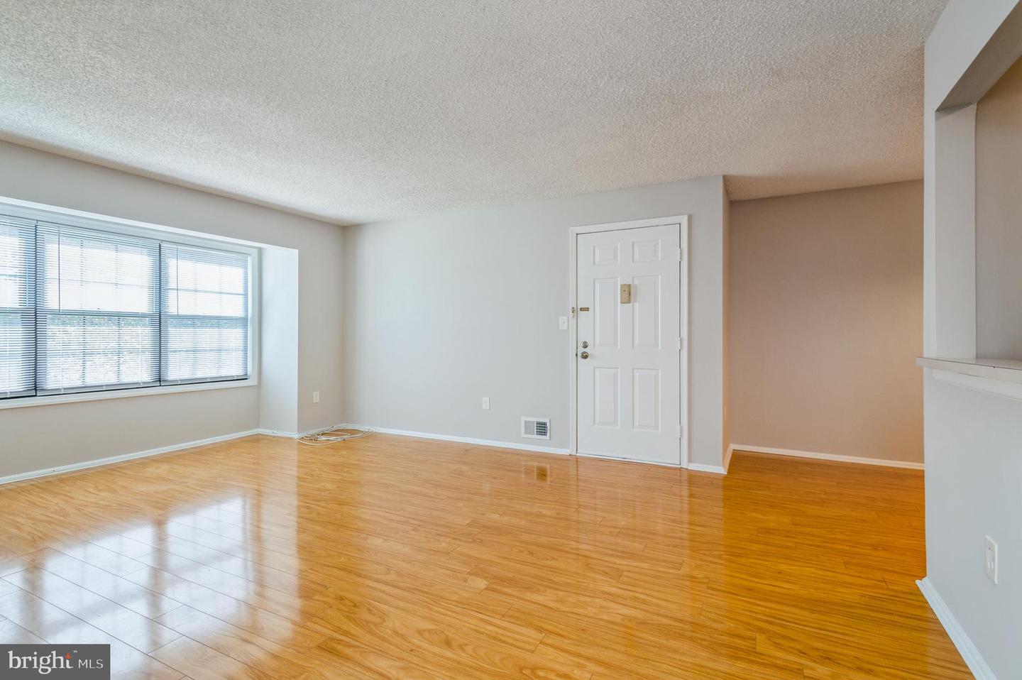 15 Feiler Ct Property Photo 4