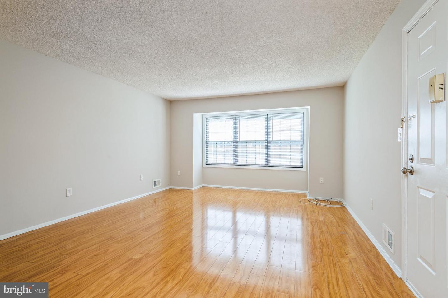 15 Feiler Ct Property Photo 5