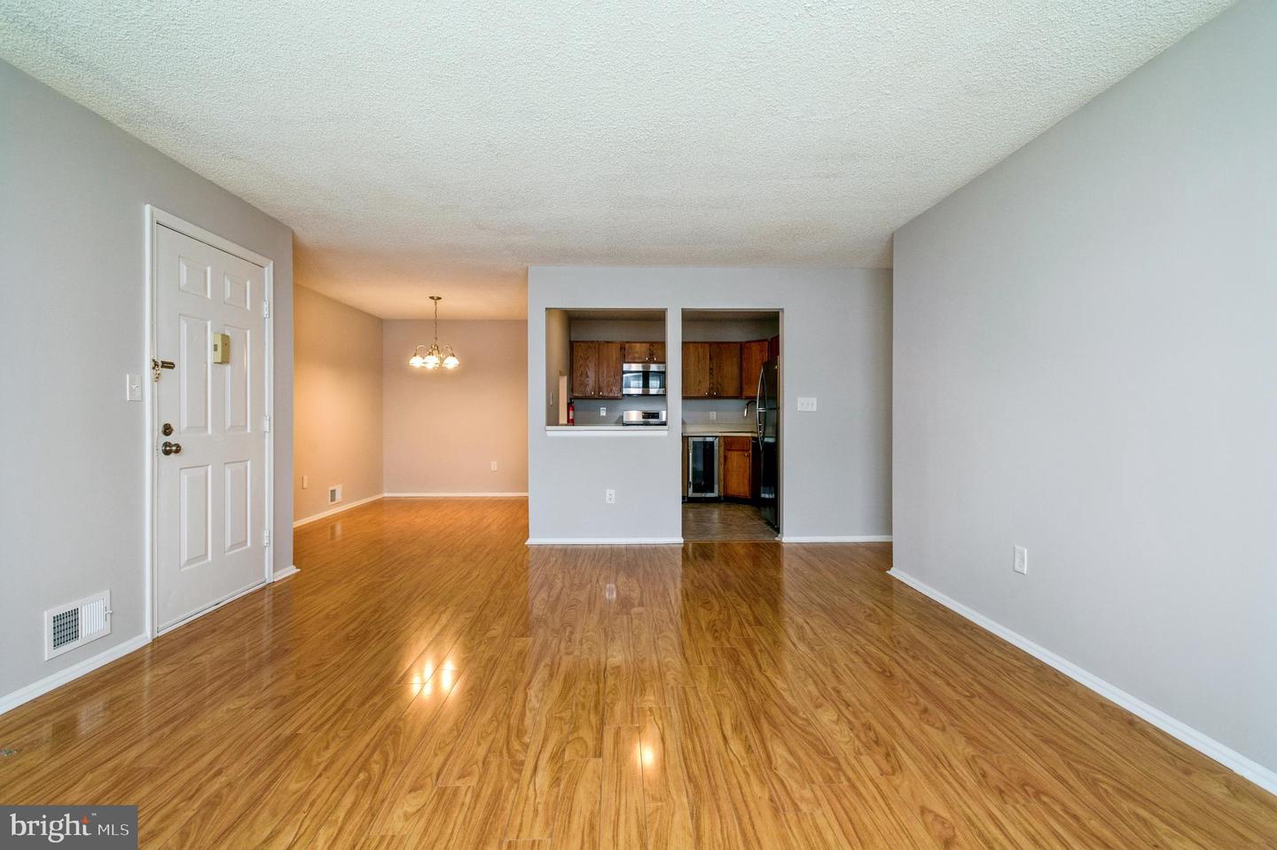 15 Feiler Ct Property Photo 6