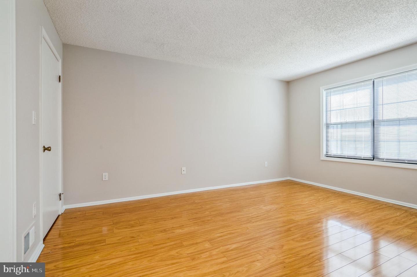 15 Feiler Ct Property Photo 9