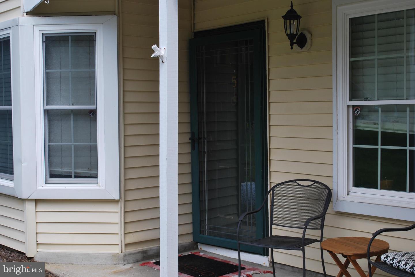 5 Powell Ct Property Photo 1
