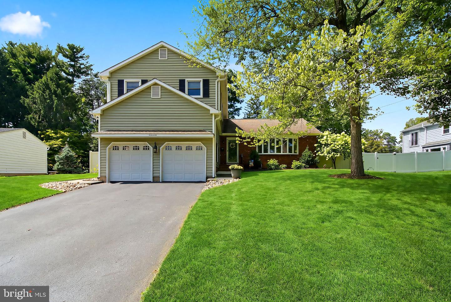 17 Clementon Way Property Photo 1